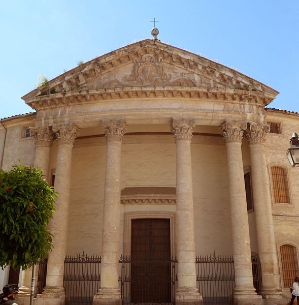 589px-Iglesia_del_Colegio_de_Santa_Victoria_-_Córdoba_(España)_02.jpg