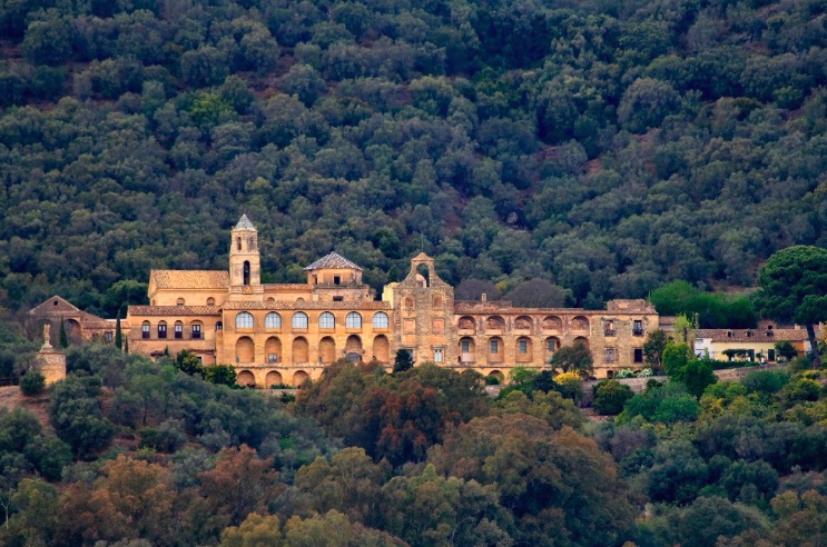 Monasterio-de-San-Jerónimo-Flickr-julian-oa.jpg