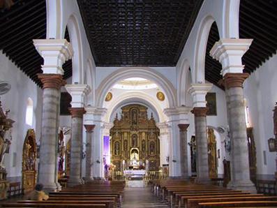 iglesia_sanmiguel_int.jpg