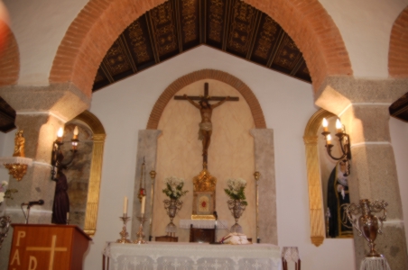 Iglesiafuentelalancha2.jpg