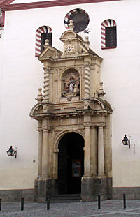 200px-Fachada_principal_de_la_iglesia_de_la_Trinidad_de_Córdoba_DerivateWork01-dpc.jpg