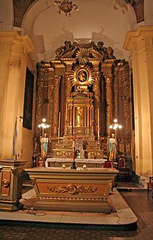 5131510_iglesia-San-Roque-Cba-int.jpg