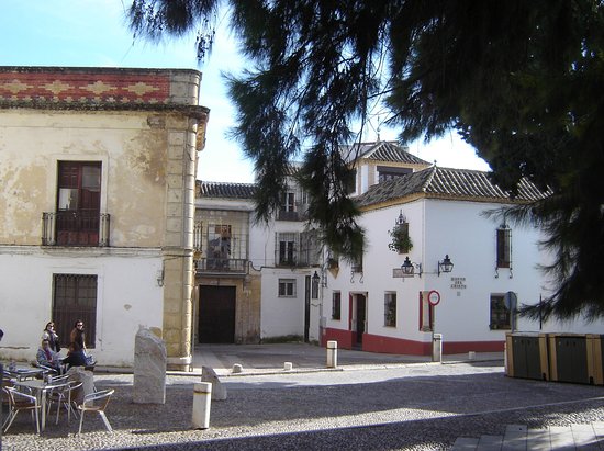 plaza-de-jeronimo-paez.jpg